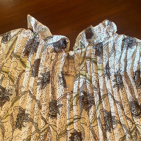 Goodnight Macaroon Floral Print Dress - Picture 3 of 12